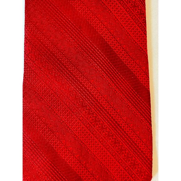 Vintage Wide Tie Damon's Red Patterned 1960s - Picture 4 of 6